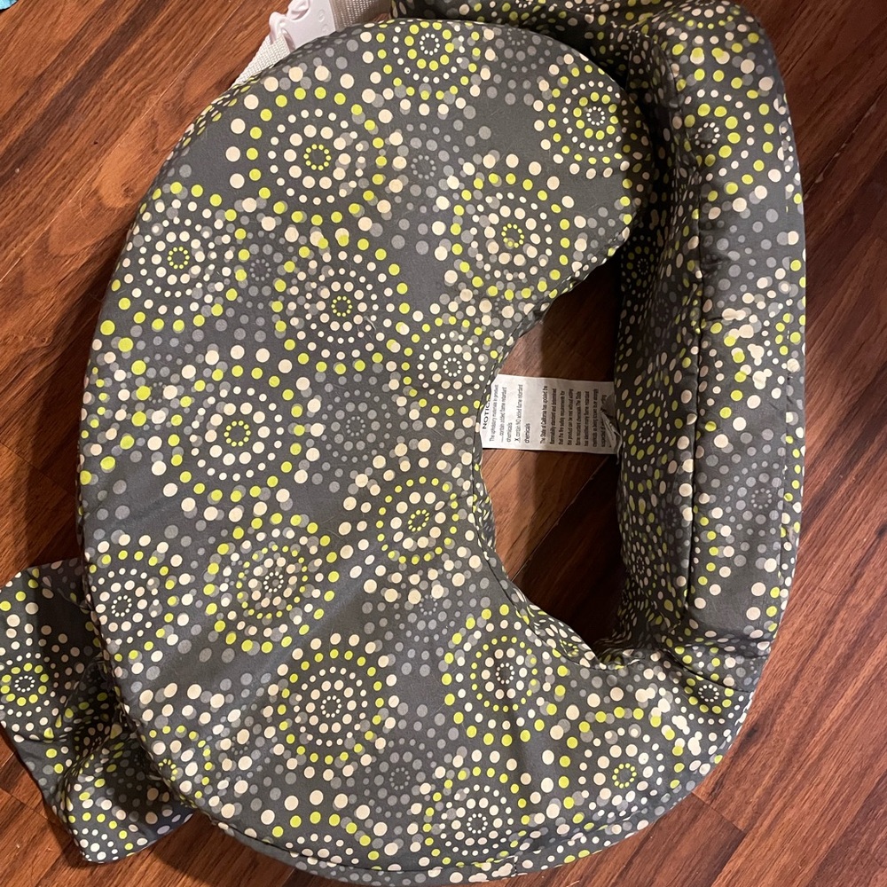 My breast friend breast feeding pillow